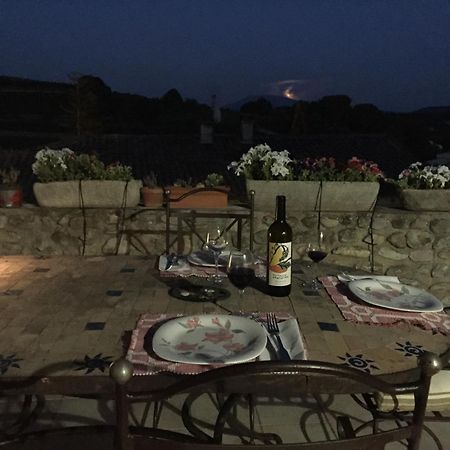 Gite Belle Vue Bed and Breakfast Visan Exterior foto