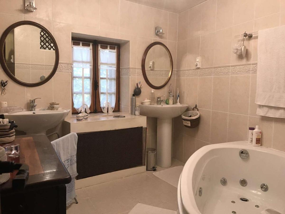 Gite Belle Vue Bed and Breakfast Visan Exterior foto