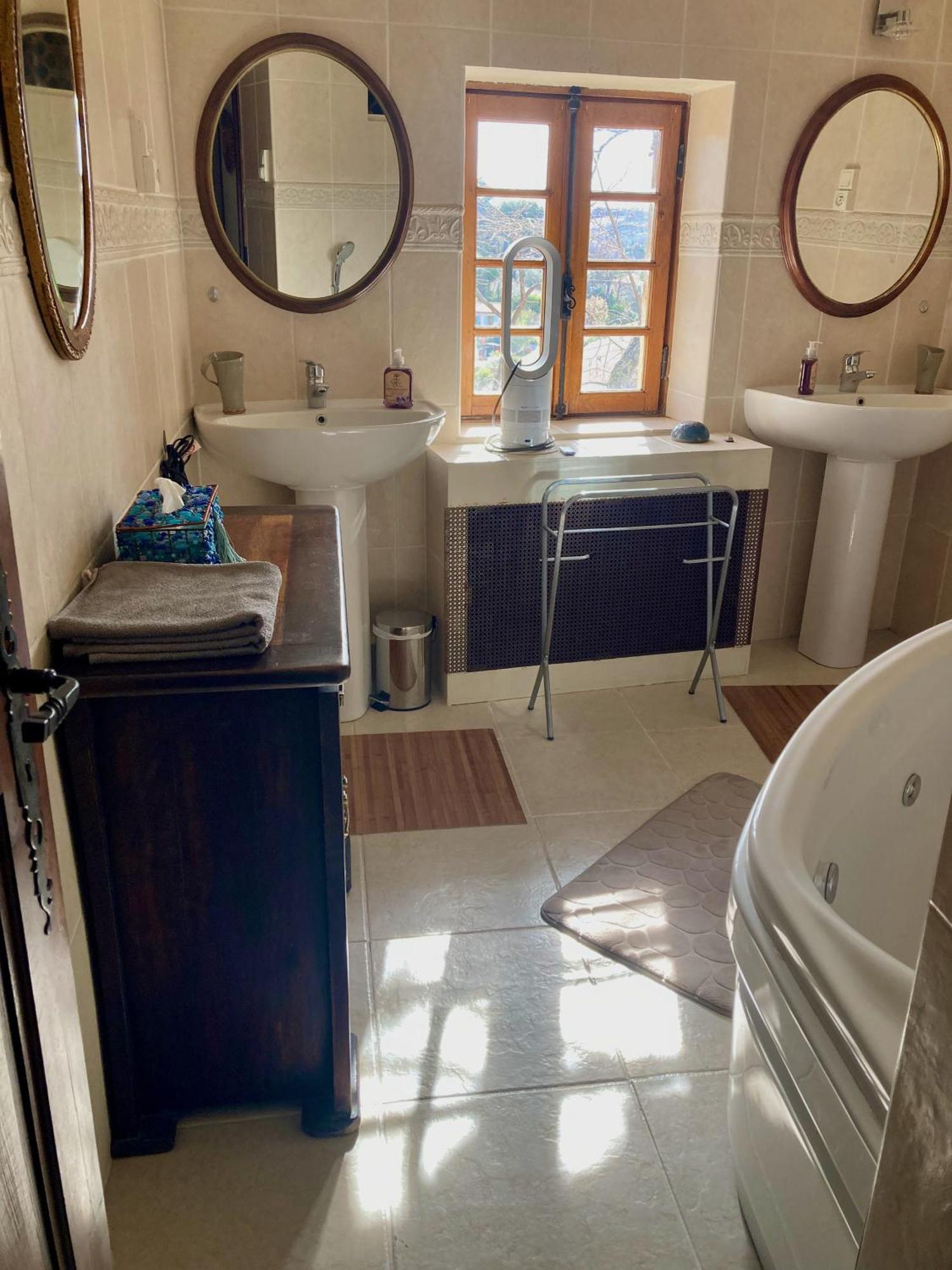 Gite Belle Vue Bed and Breakfast Visan Exterior foto