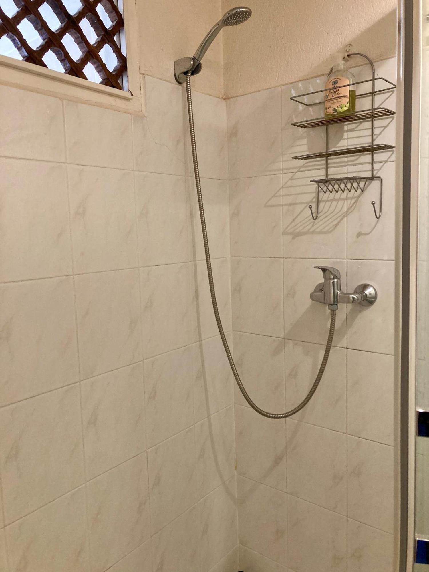Gite Belle Vue Bed and Breakfast Visan Exterior foto